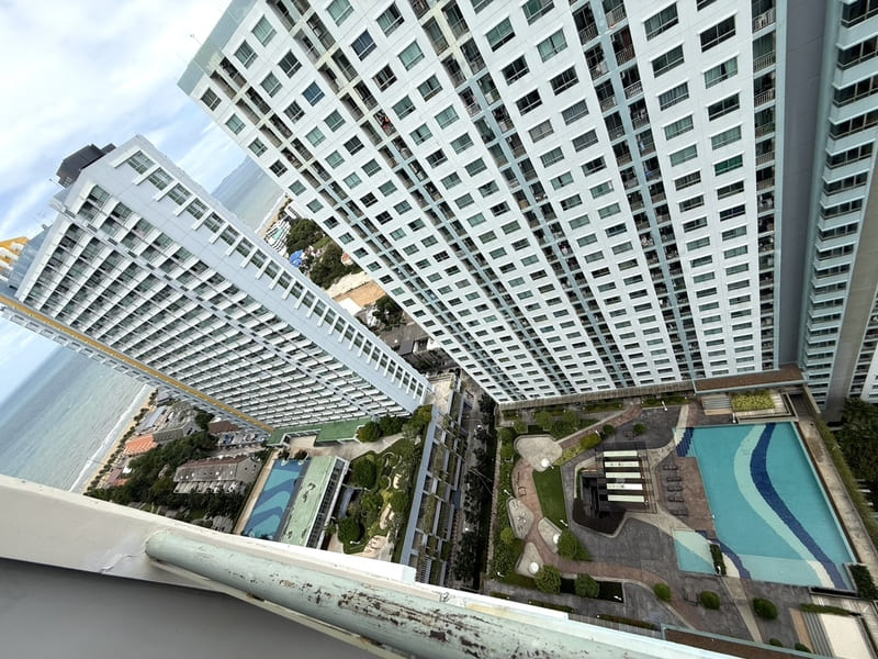 Lumpini Seaview Jomtien（龙皮尼海景中天）1居45㎡｜E栋28楼｜侧海景｜中天海滩旁