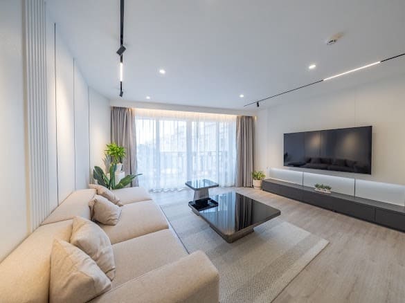 Royal Hill Resort（皇家山庄公寓）3居140㎡｜3楼｜城市景｜全新精装修｜配套高级家具和家电