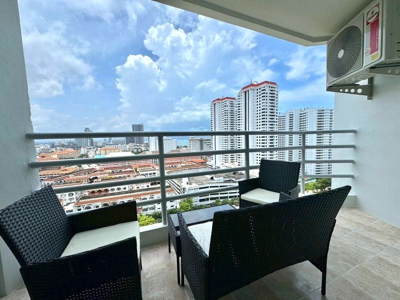 Studio Condo for Rent at View Talay 5D, Pattaya | 48 sqm | 16th Floor | Sea View | Jomtien Beach