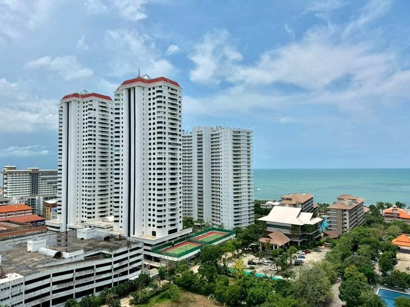 Studio Condo for Rent at View Talay 5D, Pattaya | 48 sqm | 16th Floor | Sea View | Jomtien Beach