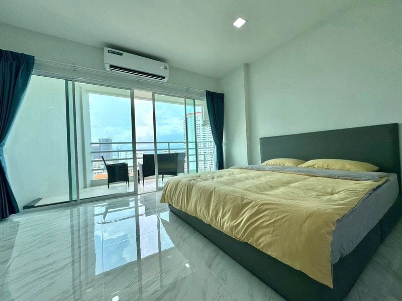 Studio Condo for Rent at View Talay 5D, Pattaya | 48 sqm | 16th Floor | Sea View | Jomtien Beach