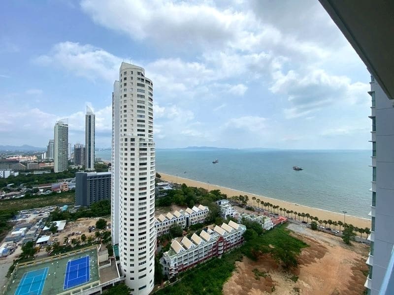 1BR Condo for Rent at Lumpini Park Beach Jomtien｜32 sqm｜Building B｜27th Floor｜Sea View｜Adjacent to Jomtien Beach (B2718)