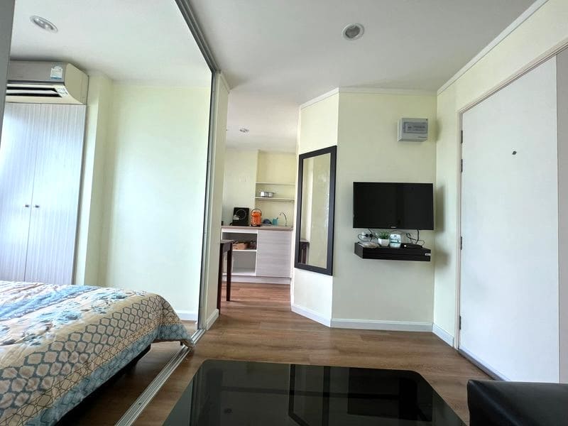 1BR Condo for Rent at Lumpini Ville Naklua – Wongamat, Pattaya｜23 m²｜Building B｜17th Floor｜Sea View (B1708)
