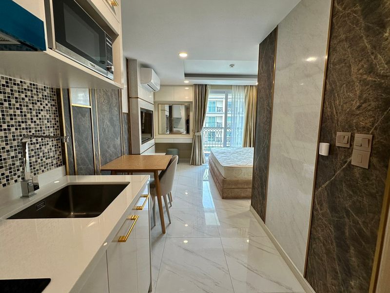 Studio Condo for Rent at Dusit Grand Park 2｜26 sqm｜Building C｜7th Floor｜Pool View｜Large Lagoon Pool (C719)
