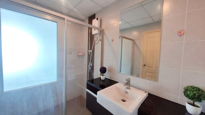 Supalai Mare Pattaya（苏帕莱公寓）开间32㎡｜22楼｜城市景｜水果批发市场旁